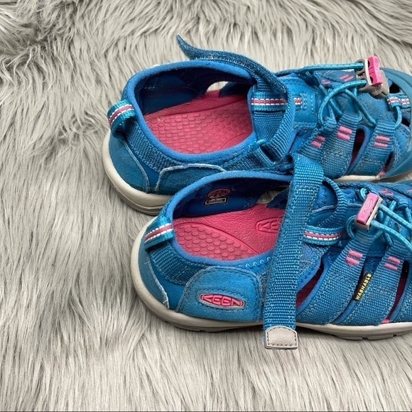 KEEN Newport H2 Sandals Blue Strappy Water Outdoor Shoes Hook and Loop Size 3 - Picture 8 of 12